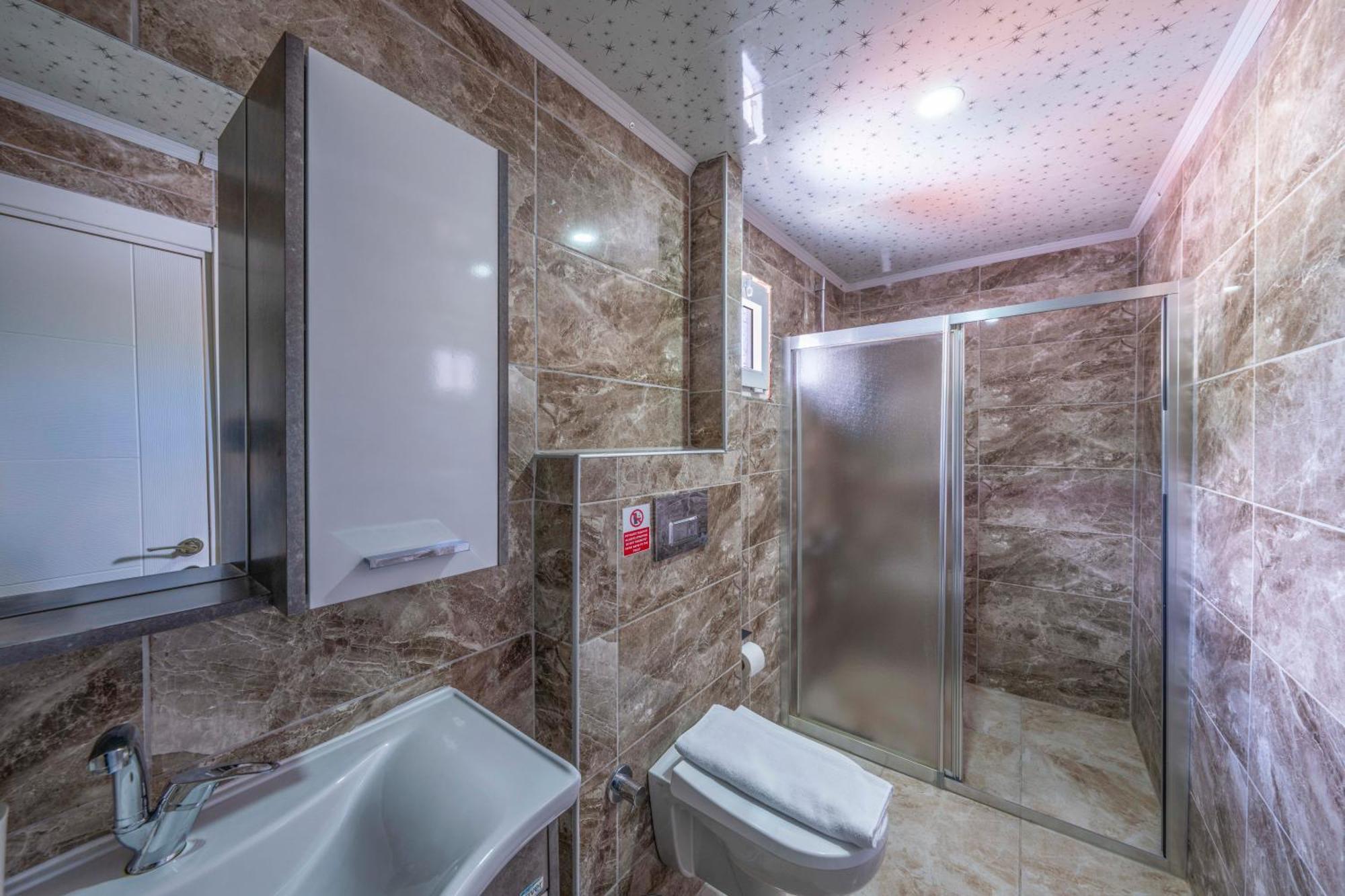 Larex Otel Kaş Exteriér fotografie