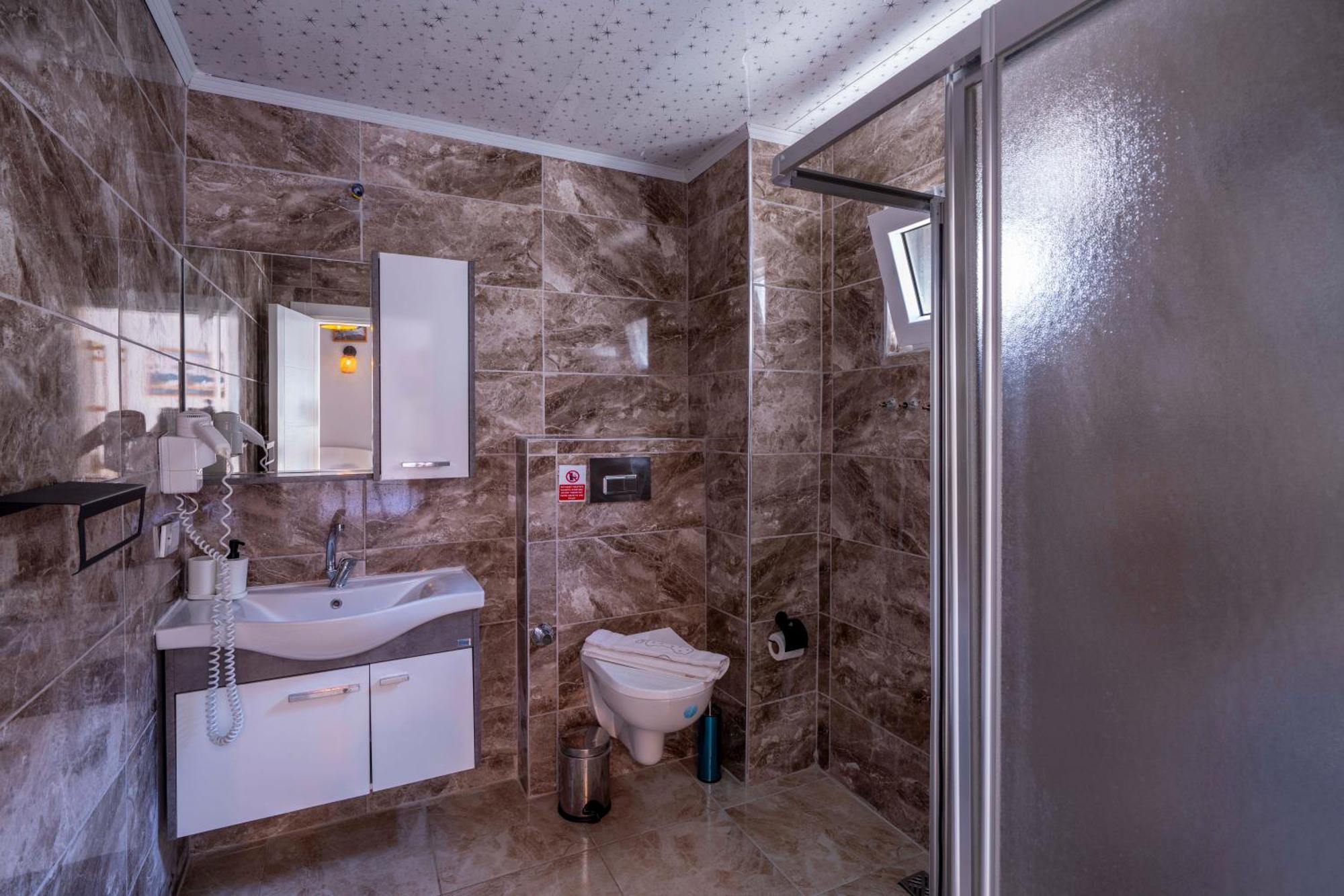 Larex Otel Kaş Exteriér fotografie
